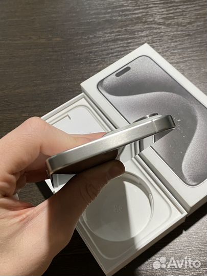 iPhone 15 Pro Max 256gb White Titanium Sim+esim