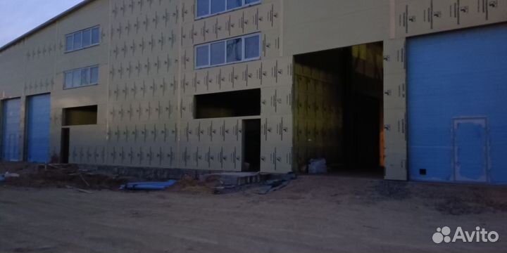 Промышленные секционные ворота дорхан