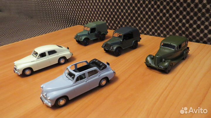 Автолегенды СССР и Соцстран Газ, УАЗ