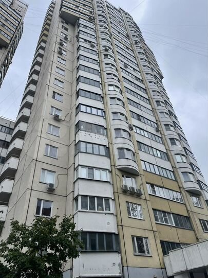 Комната 25 м² в 3-к., 11/24 эт.