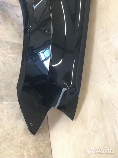 Крыло переднее правое Mercedes Benz Ml 350 W164