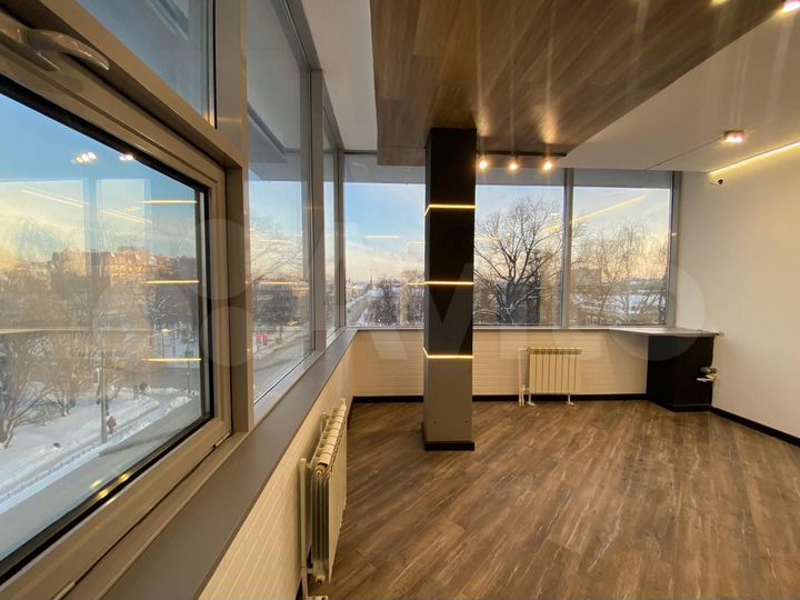 Офис в центре с дизайнерским ремонтом и мокр точко