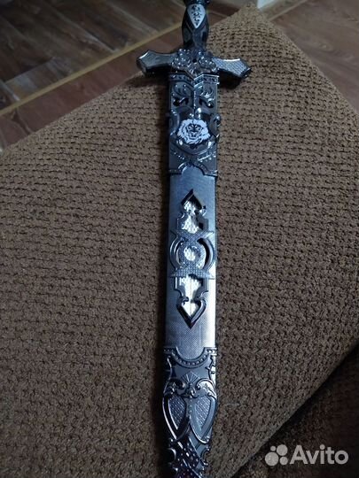 Игрушечный меч