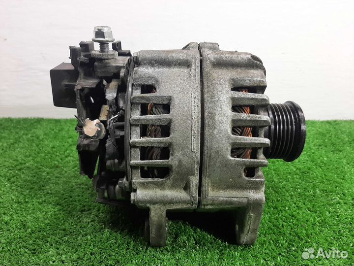 Б/У Генератор Дефект на фото 0009069905