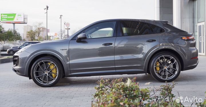 Porsche Cayenne Coupe 4.0 AT, 2021, 15 500 км