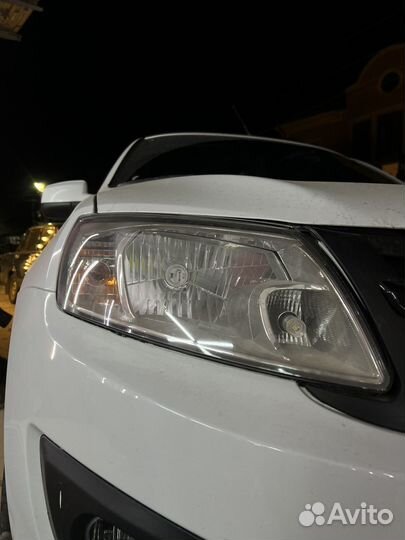 Фары Гранта 2013 года Оригинал Заводские