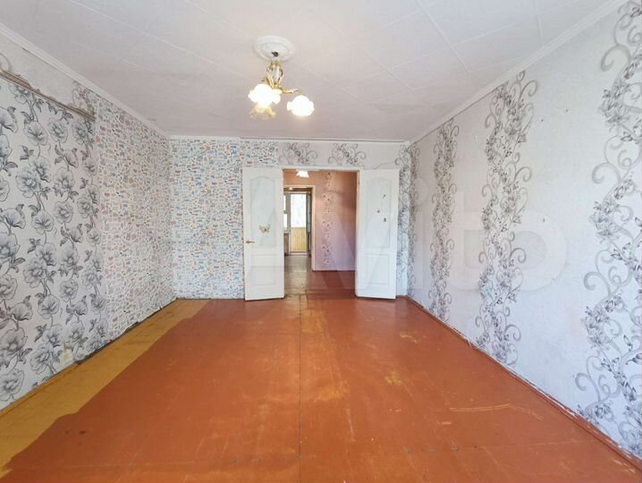 4-к. квартира, 76 м², 1/5 эт.