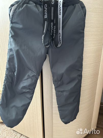 Демисезонный костюм 110, новый