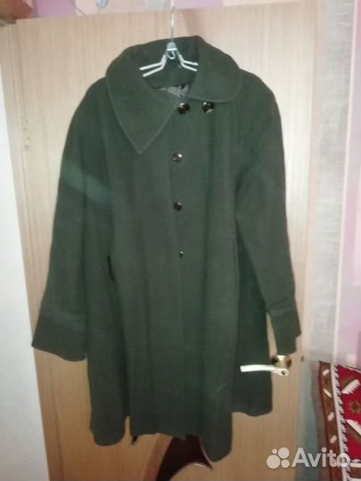 Продам новое женское пальто