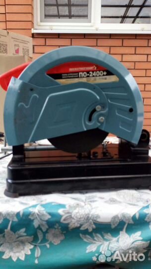 Электрическая отрезная пила