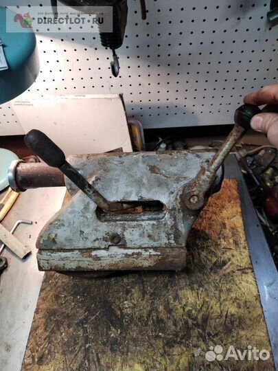 Иж-250 токарный станок круглый-запчасти