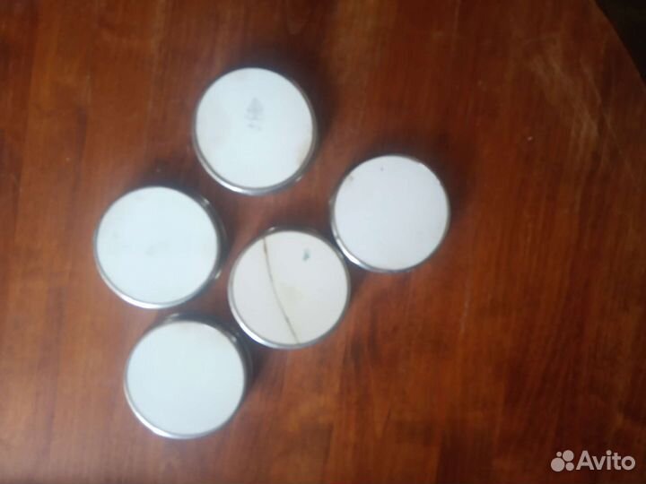 Подставка для винных бутылок