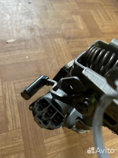 Замок зажигания в сборе Chevrolet Aveo T250