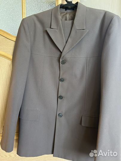 Школьный костюм