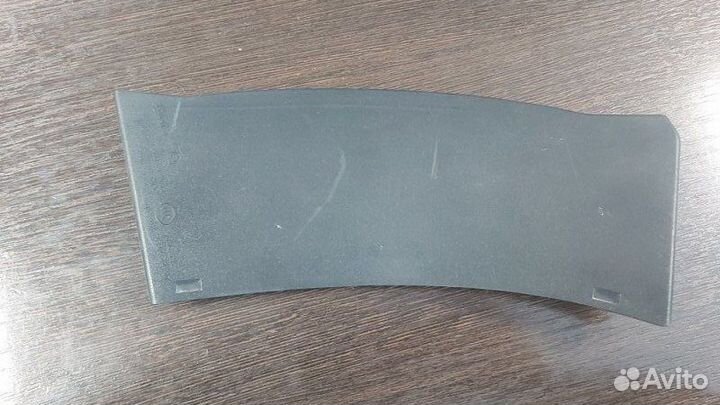 Накладка левая Porsche Cayenne 958 3.6 2013