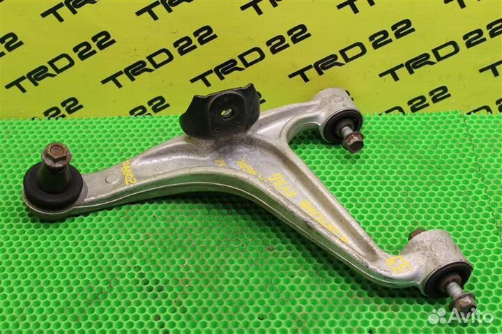 Рычаг подвески задний правый Nissan Skyline KV36