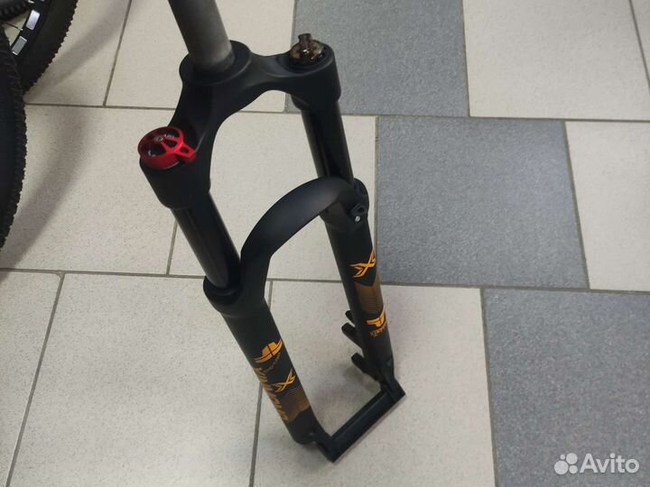 Вилка 29 алюминиевая новая