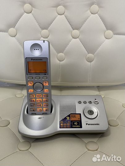 Радиотелефон dect Panasonic KX-TG7125RU