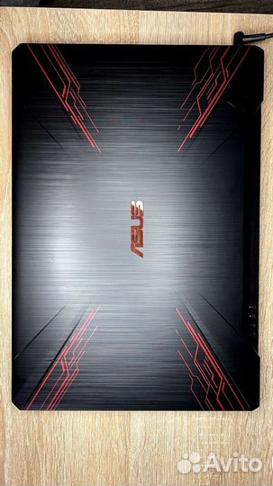 Asus TUF Gaming i7 2.2/1050 ti/16гб/ssd128/hdd1t