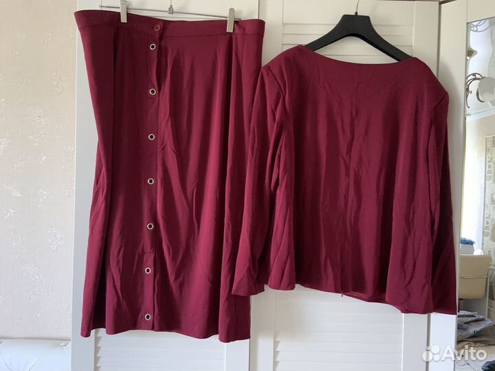 Костюмы в ассортименте