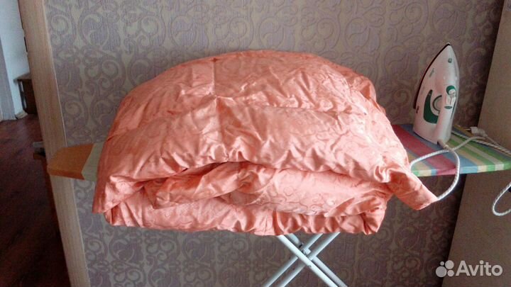 Одеяло пуховое