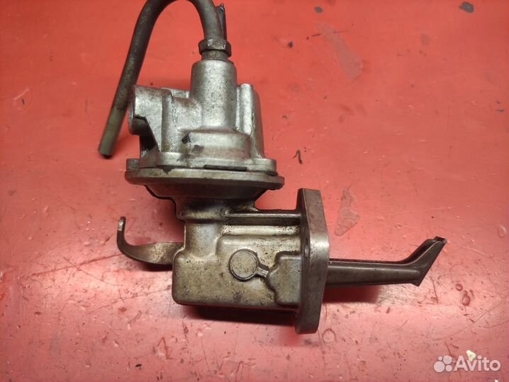 Топливный насос Defender 2.5 дизель 200 TDI 90-94г