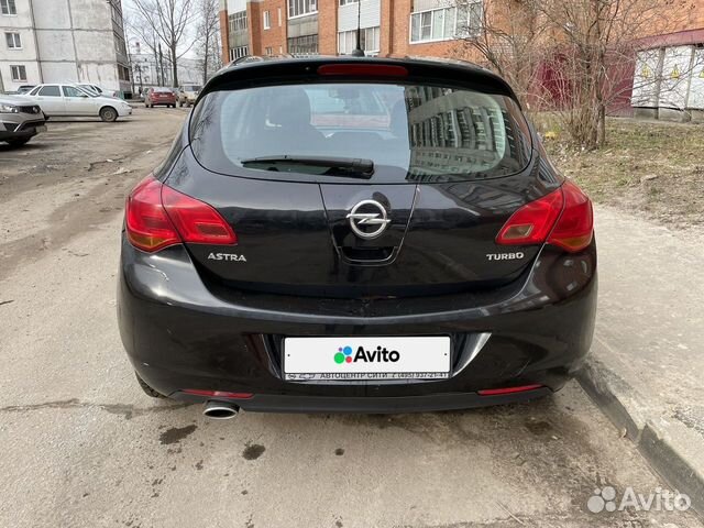 Opel Astra 1.4 МТ, 2010, 271 000 км