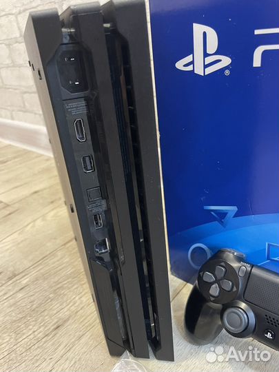 Sony Playstation 4 pro 1 TB