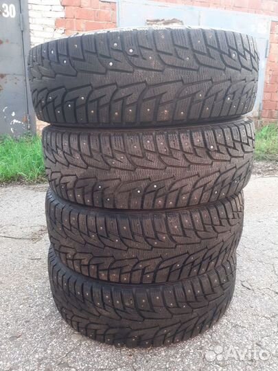 Hankook Winter I'Pike RS W419 195/65 R15