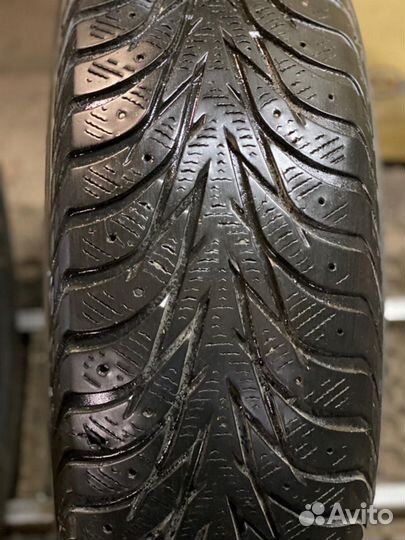 Yokohama Ice Guard IG35 215/60 R17