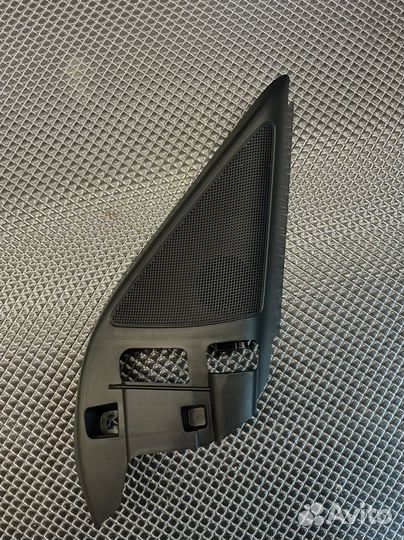 Крышка корпуса зеркала правого