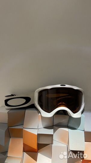 Горнолыжная маска oakley