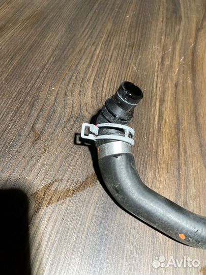 Патрубок охлаждения Mercedes-Benz M-Class W164