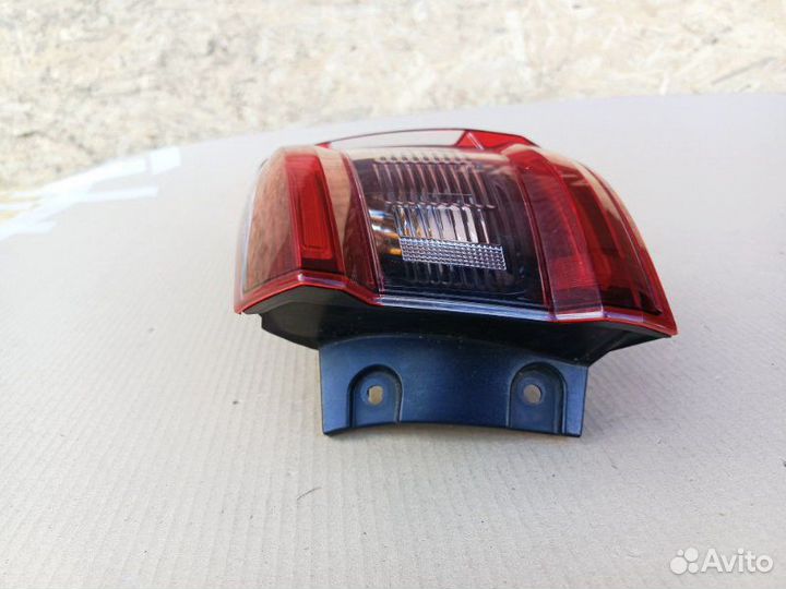 Фонарь задний правый Nissan Qashqai J11