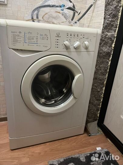 Стиральная машина бу indesit