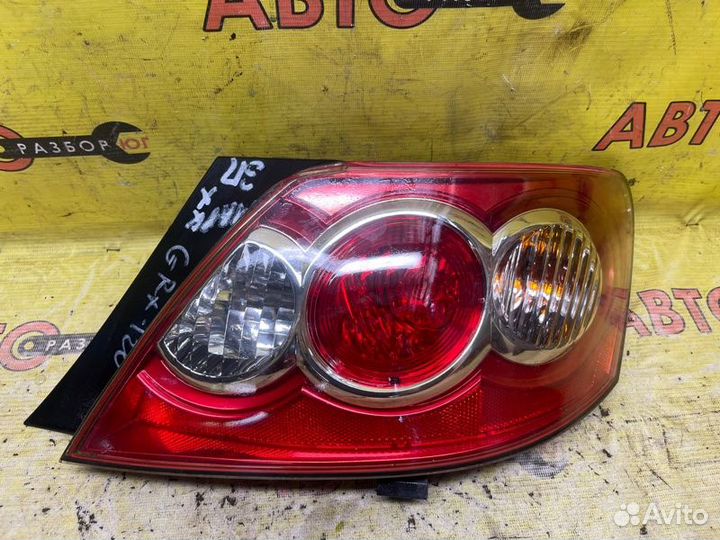Стоп-сигнал задний правый Toyota Mark X X120