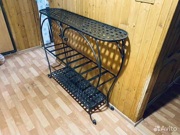 Полка кованная