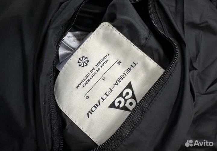 Пуховик Nike acg