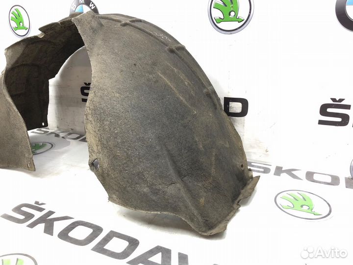 Подкрылок передний правый Skoda Octavia Rs A5 (1Z)