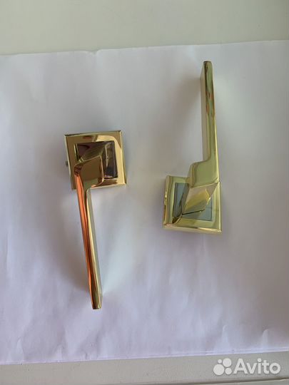 Ручка дверная межкомнатная с защелкой