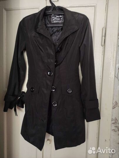 Плащ женский 44