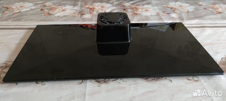 Подставка под ЖК телевизор