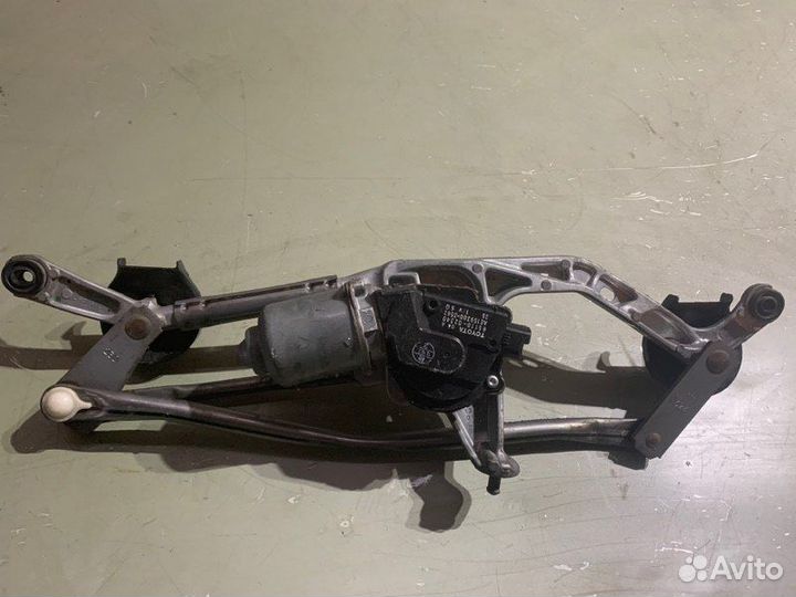 Трапеция стеклоочистителя передняя Toyota Corolla