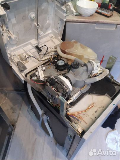 Ремонт стиральных машин Ремонт холодильников