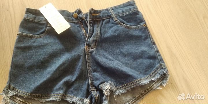 Джинсовые шорты