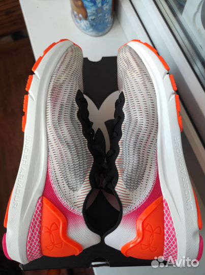 Under Armour Hovr Sonic 6 BRZ