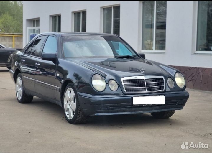 Mercedes-Benz E-класс 3.0 AT, 1999, 285 300 км