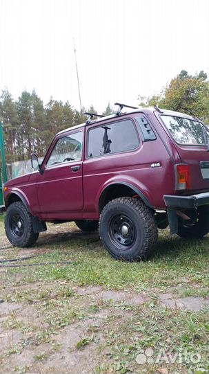 LADA 4x4 (Нива) 1.7 МТ, 2004, 117 000 км