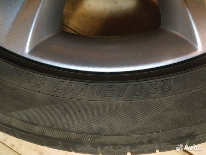 Yokohama BluEarth AE50 225/50 R17 98W