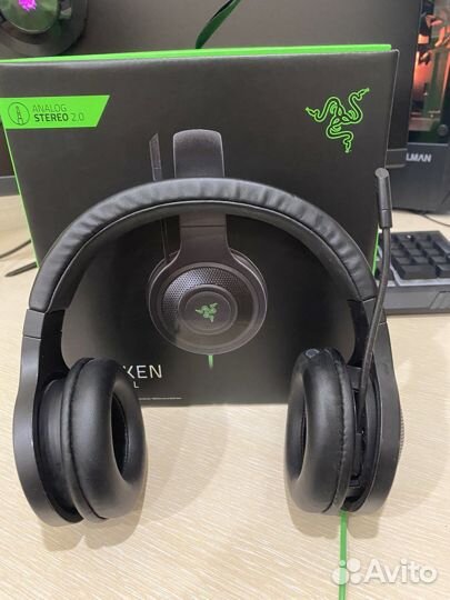 Наушники Razer Essential